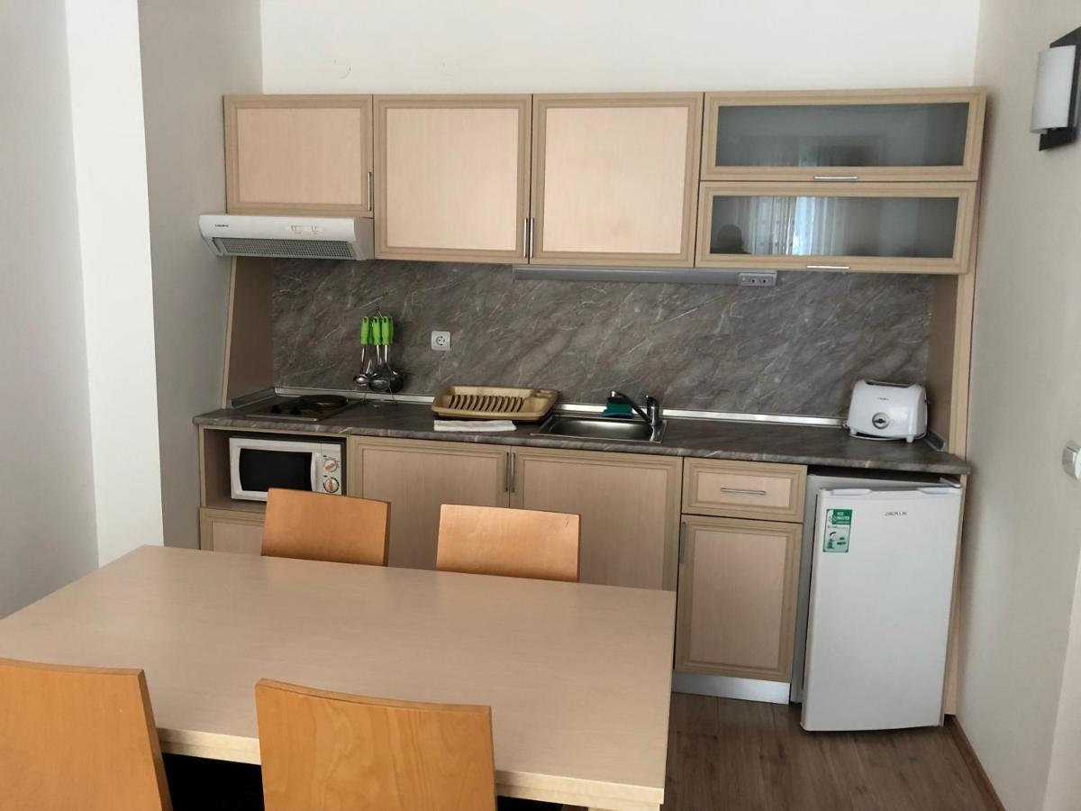 Апартамент В Хотел Стената, Пампорово Apartment Smolyan Exterior photo